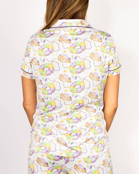 King Cake Love Short Sleeve Button Up Sleep Shirt