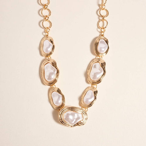 Vintage Frame Pearl Rolo Necklace - 318 Art & Frame