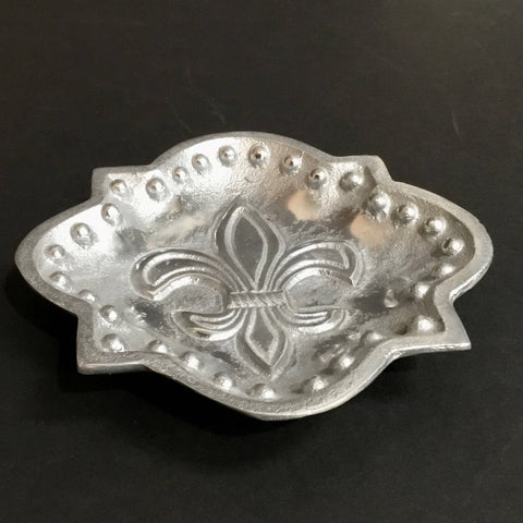 Fleur De Lis Texture Dish