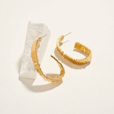 Twisted Ruffle Bar Earrings - 318 Art & Frame