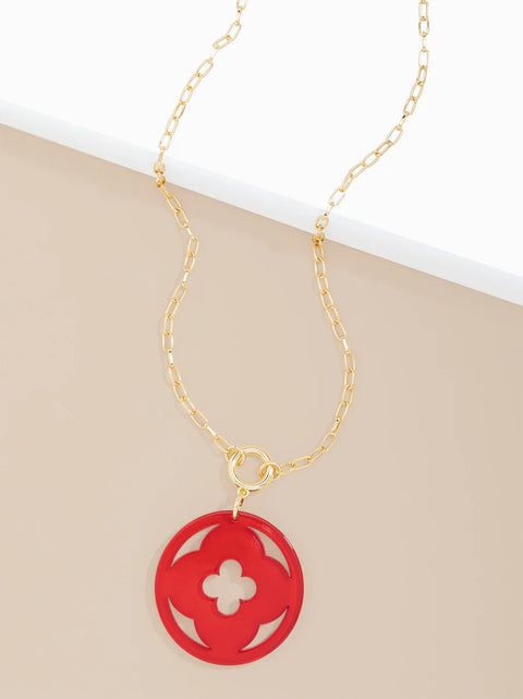 Quatrefoil Resin Pendant Necklace Jewelry