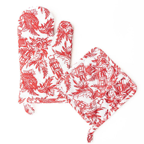 Nutcracker Toile Oven Mitt Set