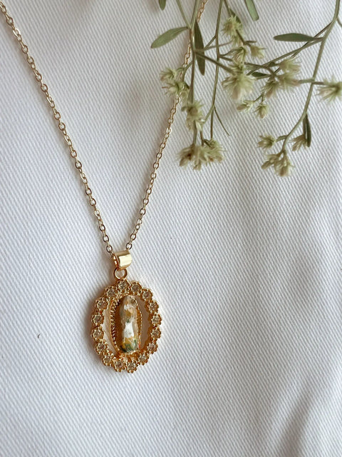Mary in Mums Necklace