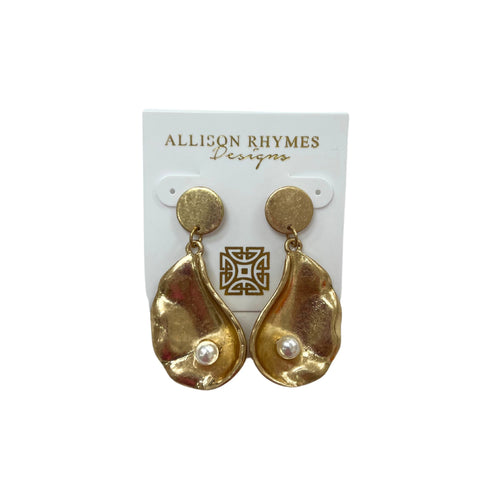 Golden Oyster Earrings